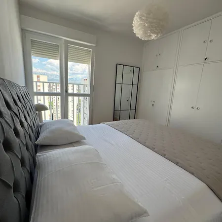 Appartement Kai 16 *
