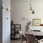 Kai 16 * سبليت